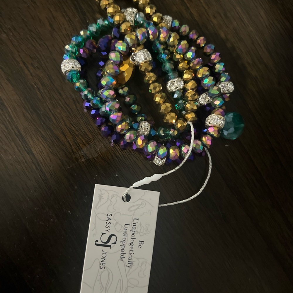 Sassy Jones Vibrant Beaded Bracelet Set - Picture 3 of 3